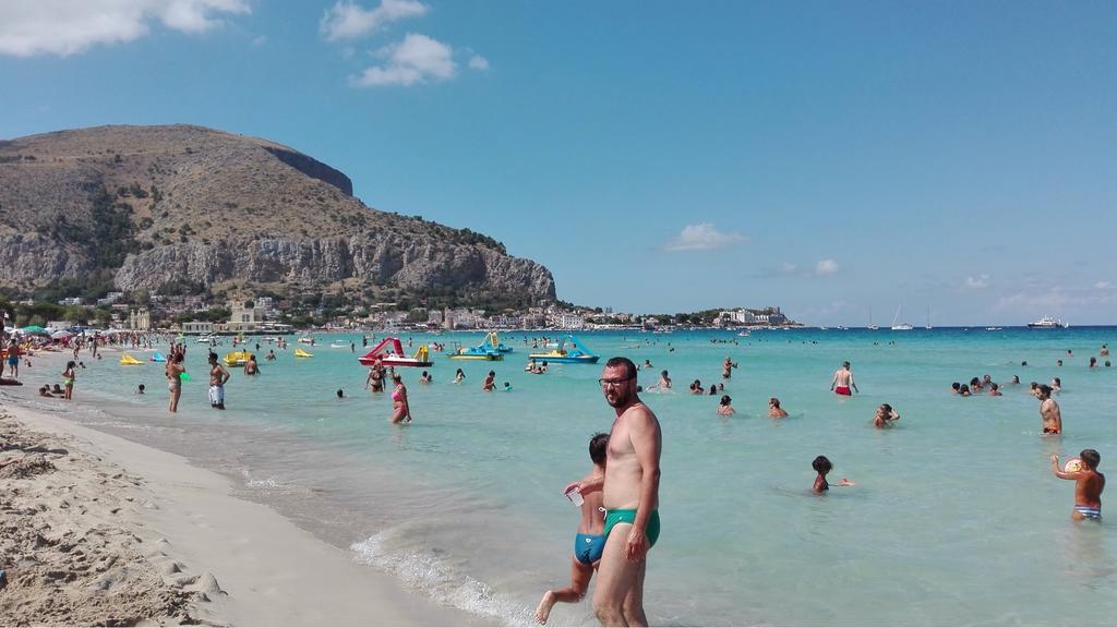 Halley House Mondello Dış mekan fotoğraf